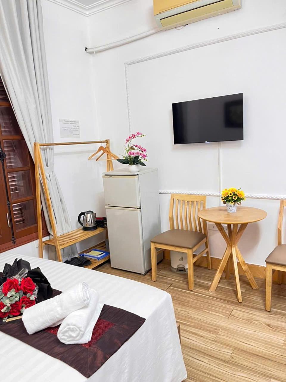 Fortuna Homestay ハノイ市 エクステリア 写真