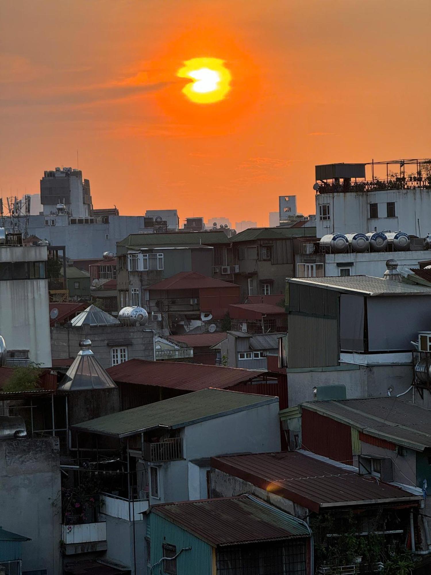 Fortuna Homestay ハノイ市 エクステリア 写真