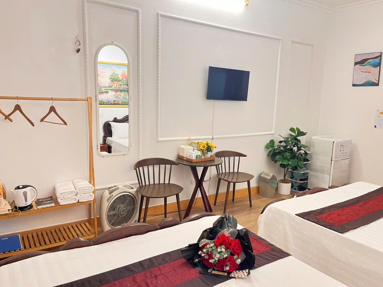 Fortuna Homestay ハノイ市 エクステリア 写真