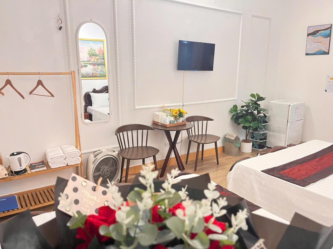 Fortuna Homestay ハノイ市 エクステリア 写真