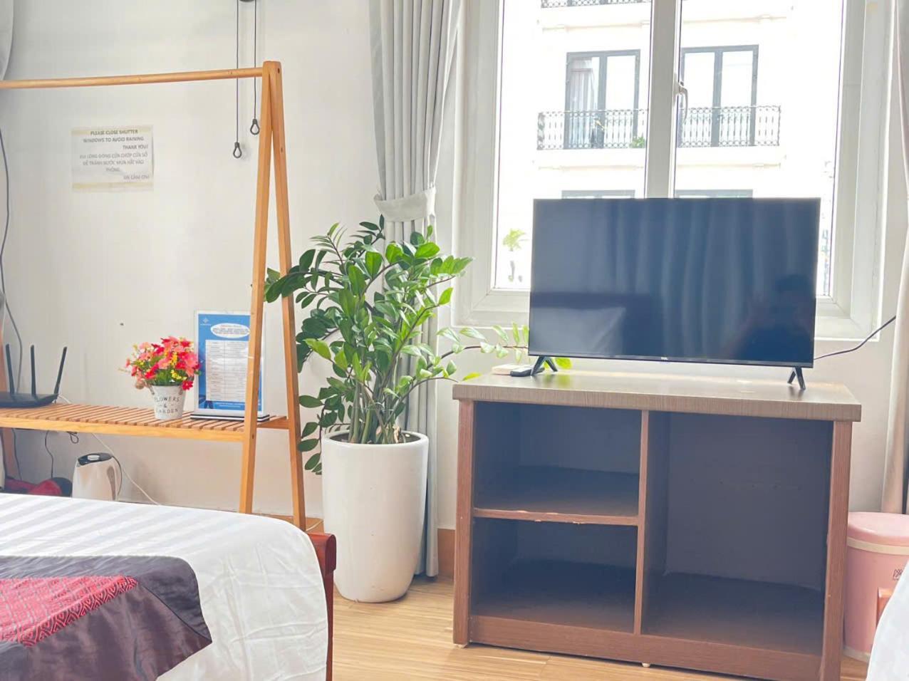 Fortuna Homestay ハノイ市 エクステリア 写真